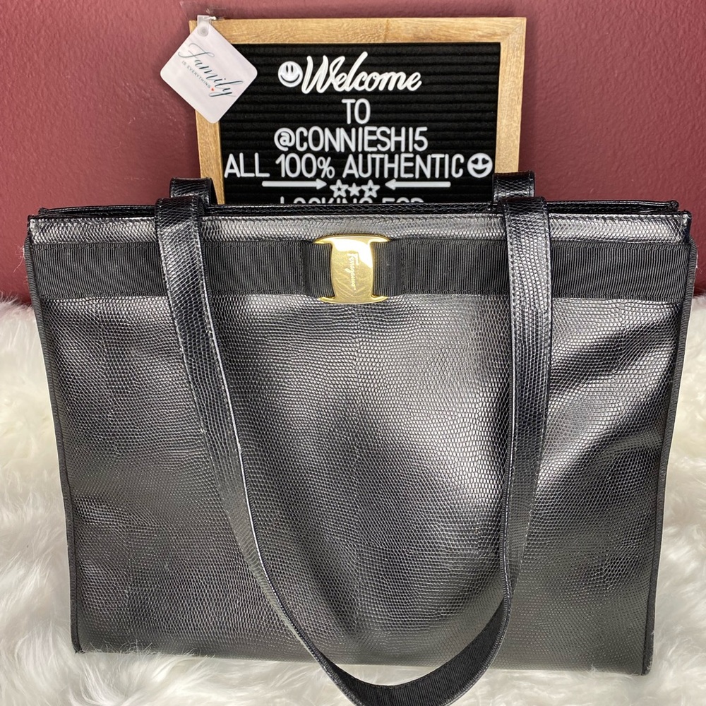 ‼️SOLD‼️Authentic Salvator Ferragamo Black Tote Lizard Embossed Leather